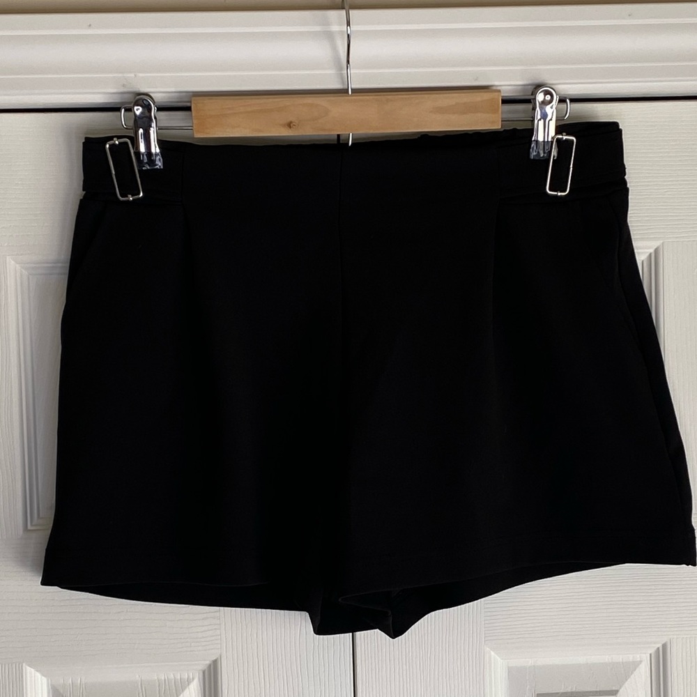 Women's Ci Sono Shorts High Waist Buckle Pleated Front Pockets Sz Large